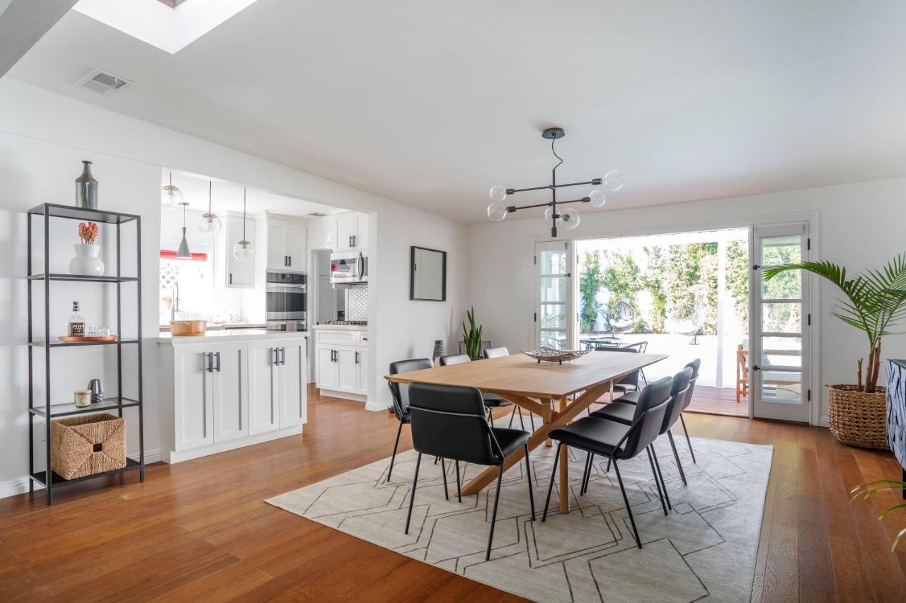 Enchanting Sherman Oaks Home With Pool Permit #Hsr Two One Zero Zero 2605 Los Angeles Exterior foto