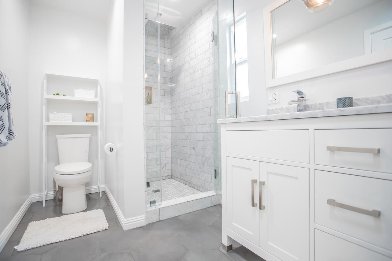 Enchanting Sherman Oaks Home With Pool Permit #Hsr Two One Zero Zero 2605 Los Angeles Exterior foto